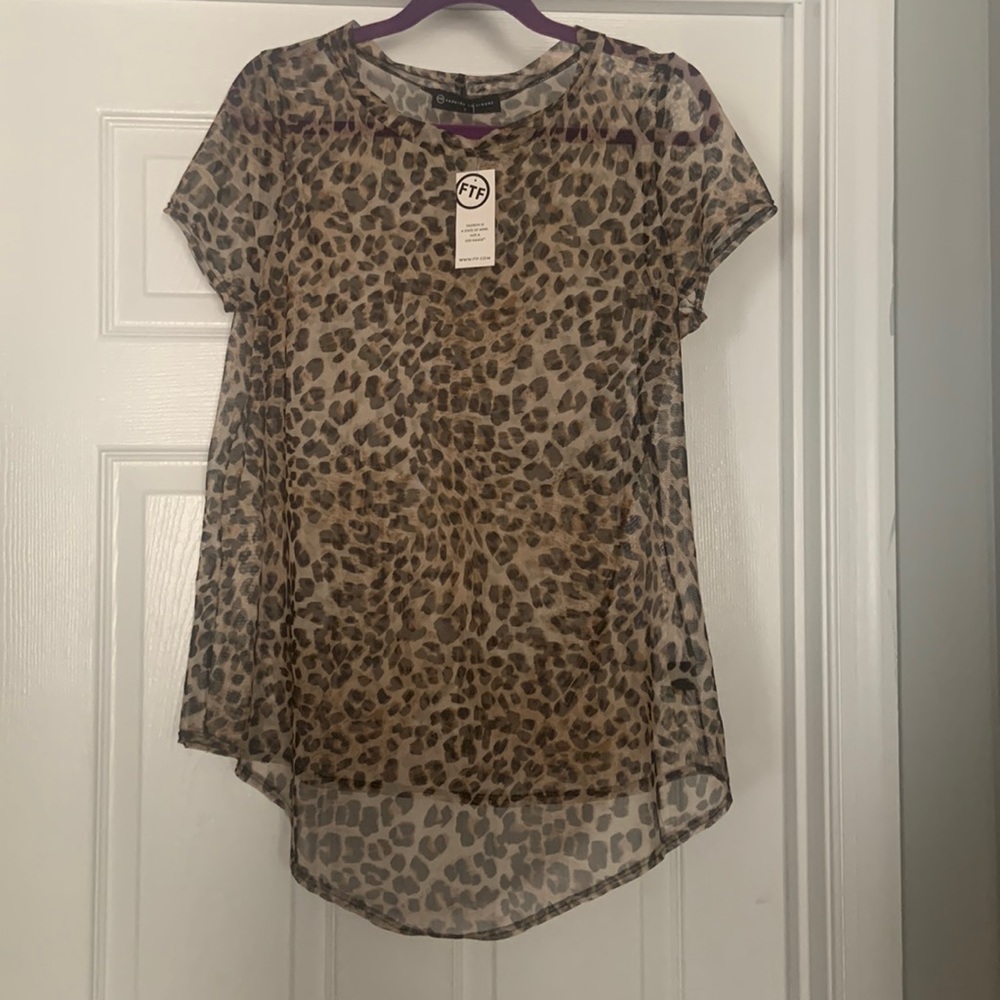 Brand new sheet tee